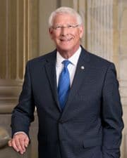 Official portrait of Roger F. Wicker