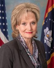 Official portrait of Cindy Hyde-Smith