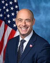 Official portrait of Greg Landsman