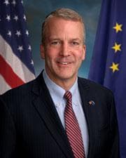 Official portrait of Dan Sullivan