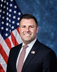 Official portrait of Ryan Mackenzie