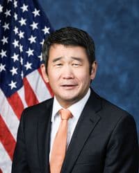 Official portrait of Dave Min