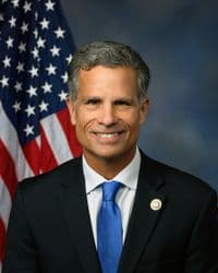 Official portrait of Daniel Meuser