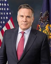 Official portrait of David McCormick